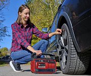 Помощь в пути с мобильными компрессорами Einhell